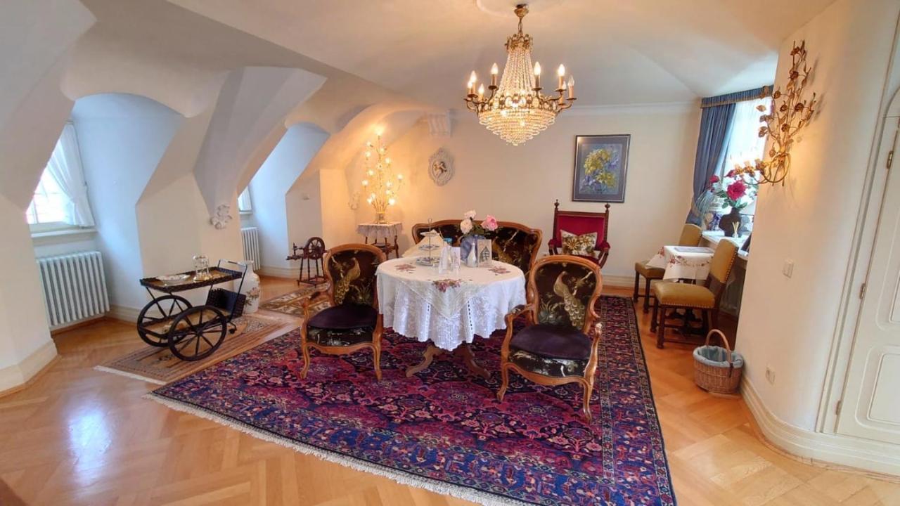 Hotel Zum Riesen - Aelteste Fuerstenherberge Deutschlands มิลเทินแบร์ก ภายนอก รูปภาพ