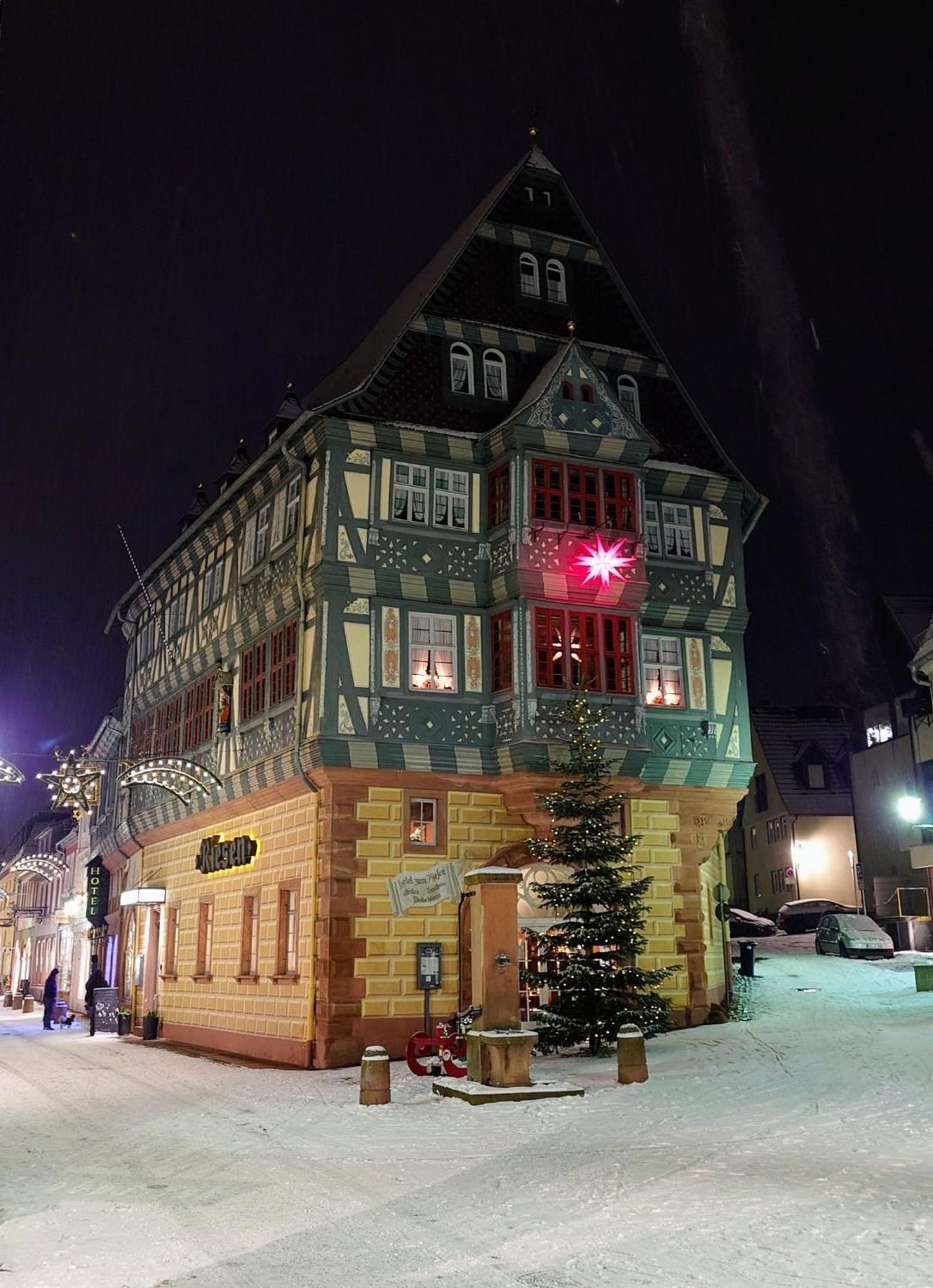 Hotel Zum Riesen - Aelteste Fuerstenherberge Deutschlands มิลเทินแบร์ก ภายนอก รูปภาพ